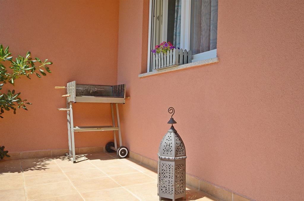 Apartments Danica Vodice Exterior photo